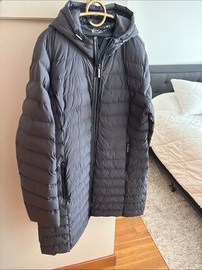 NWOT Michael Kors Packable Jacket. Women’s XL